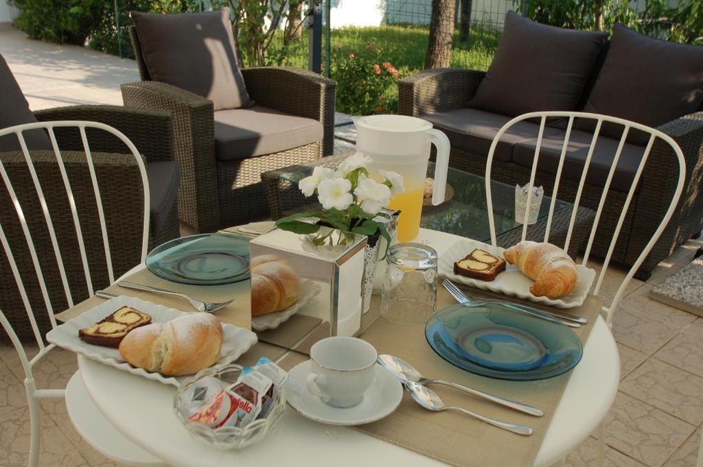 バーリ Giardino Dei Frutti Bed & Breakfast エクステリア 写真